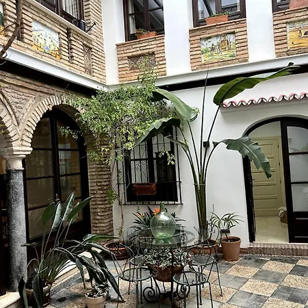 La Casa Del Retablo